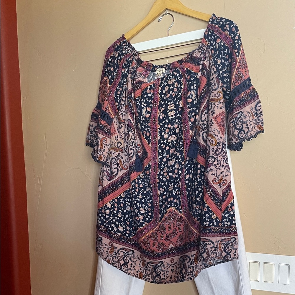 Mason & Belle Navy pink and cream Floral Off-On Shoulder Blouse - Navy Sz XL